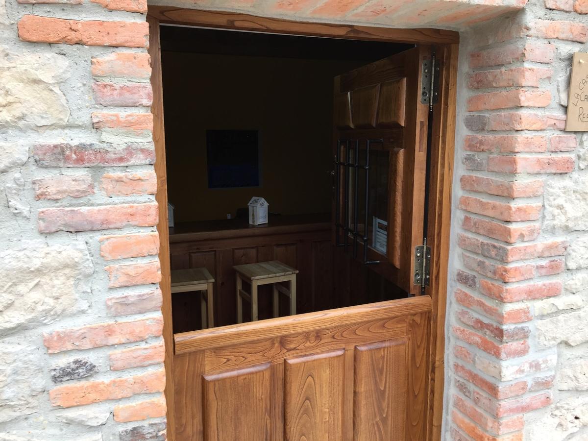 La Casuca Del Esbardu Hotel Vilde Luaran gambar